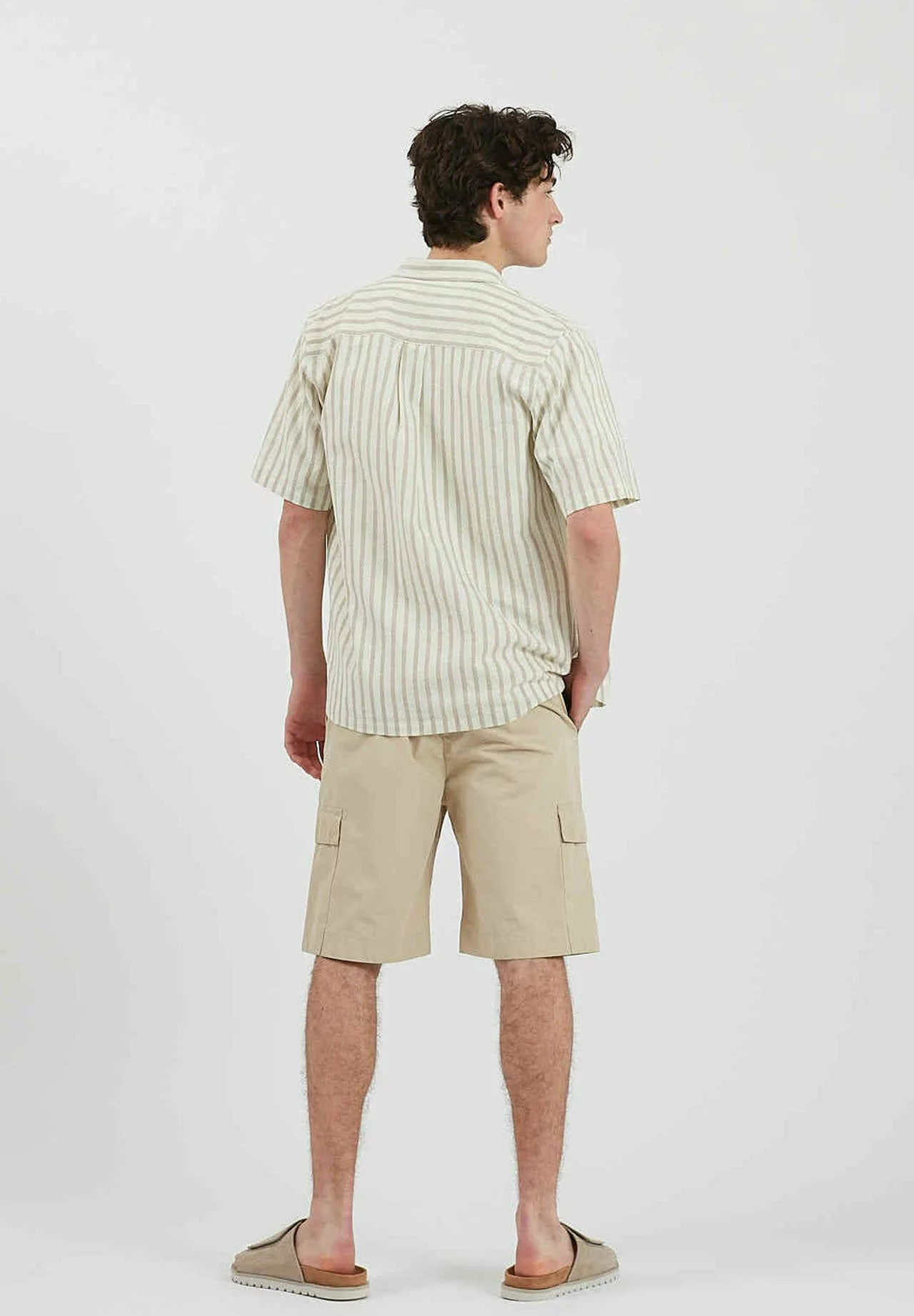 Thao- Overhemd - Crockery Minimum Thao- Overhemd - Crockery -Minimum Winkel 115b05e4e402435da85d923cff8ac132