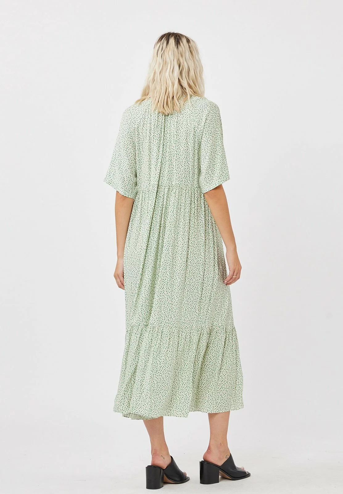 Sofias - Jurk - Pine Green Minimum Sofias - Jurk - Pine Green -Minimum Winkel 1ea934d1cda44a6aaca1e6855aabde56