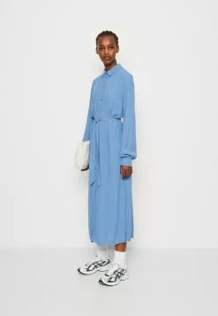 Minimum Nirra - Blousejurk - Quiet Harbor 3 Minimum Nirra - Blousejurk - Quiet Harbor -Minimum Winkel 2349dd0fb62f479382c46bddddd39ae4