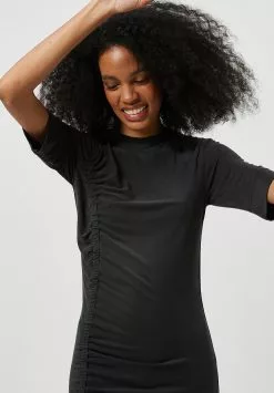 Minimum Stulli - Etui-Jurk - Black -Minimum Winkel 39bf2c129df346b78f12d4f1895e24a7