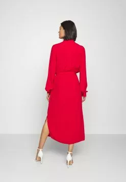 Minimum Nirra - Blousejurk - Jalapeno Red -Minimum Winkel 42b3db5d72904494bafaeed0033b9422