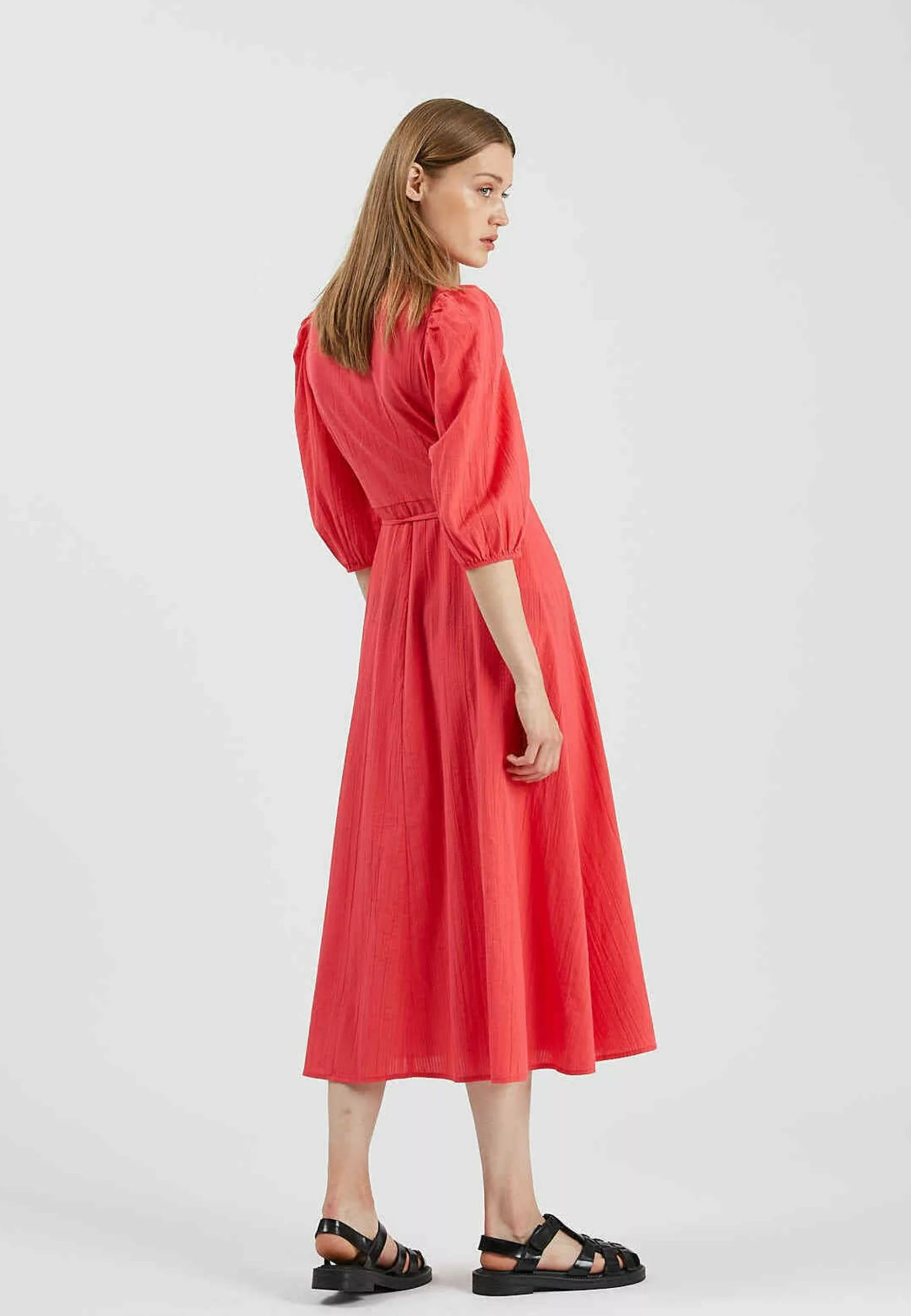 Jerseyjurk - Paradise Pink Minimum Jerseyjurk - Paradise Pink -Minimum Winkel 4a962ef6ba4240238b3a907c31c7f6ee scaled