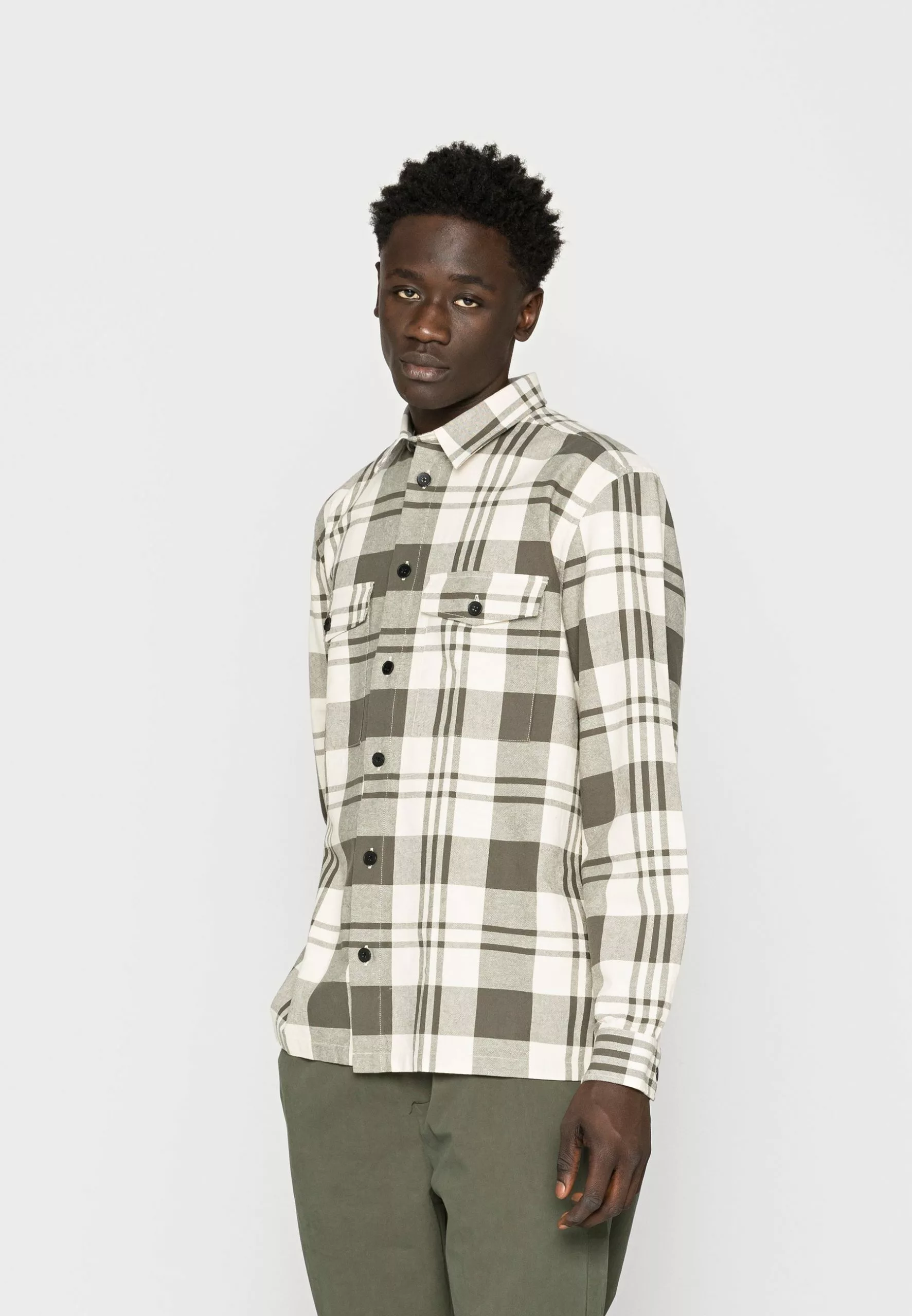 Overs - Overhemd - Beetle Minimum Overs - Overhemd - Beetle -Minimum Winkel 50496b71f1ff4a038da7f694b801824a scaled