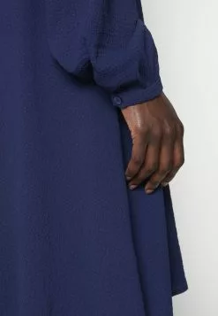 Minimum Bodilles - Jurk - Medieval Blue -Minimum Winkel 5917b8deec2e4aca8b26ec9f54853655