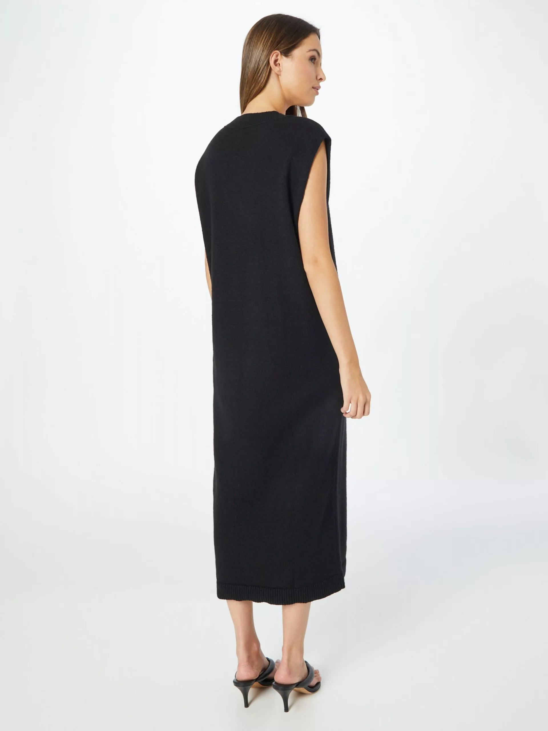 Fijngebreide truien Trui VESTARIA Dames Zwart Minimum Fijngebreide Truien Trui VESTARIA Dames Zwart -Minimum Winkel 6954cac470a1cf6c3a18081b879d2d4d scaled