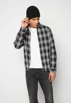 Minimum Olins - Overhemd - Black 5 Minimum Olins - Overhemd - Black -Minimum Winkel 70b0aa528c8344baab5f2360eb25bc29