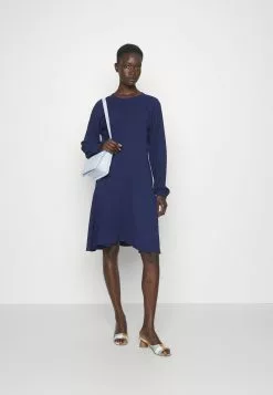 Minimum Bodilles - Jurk - Medieval Blue -Minimum Winkel 837474e39d7d4f51b7e6a5bf11d2accc