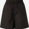 Minimum Shorts Regular Broek Luanna Dames Zwart -Minimum Winkel 89a81d534e8615c2e7217d9f50fc6d1c