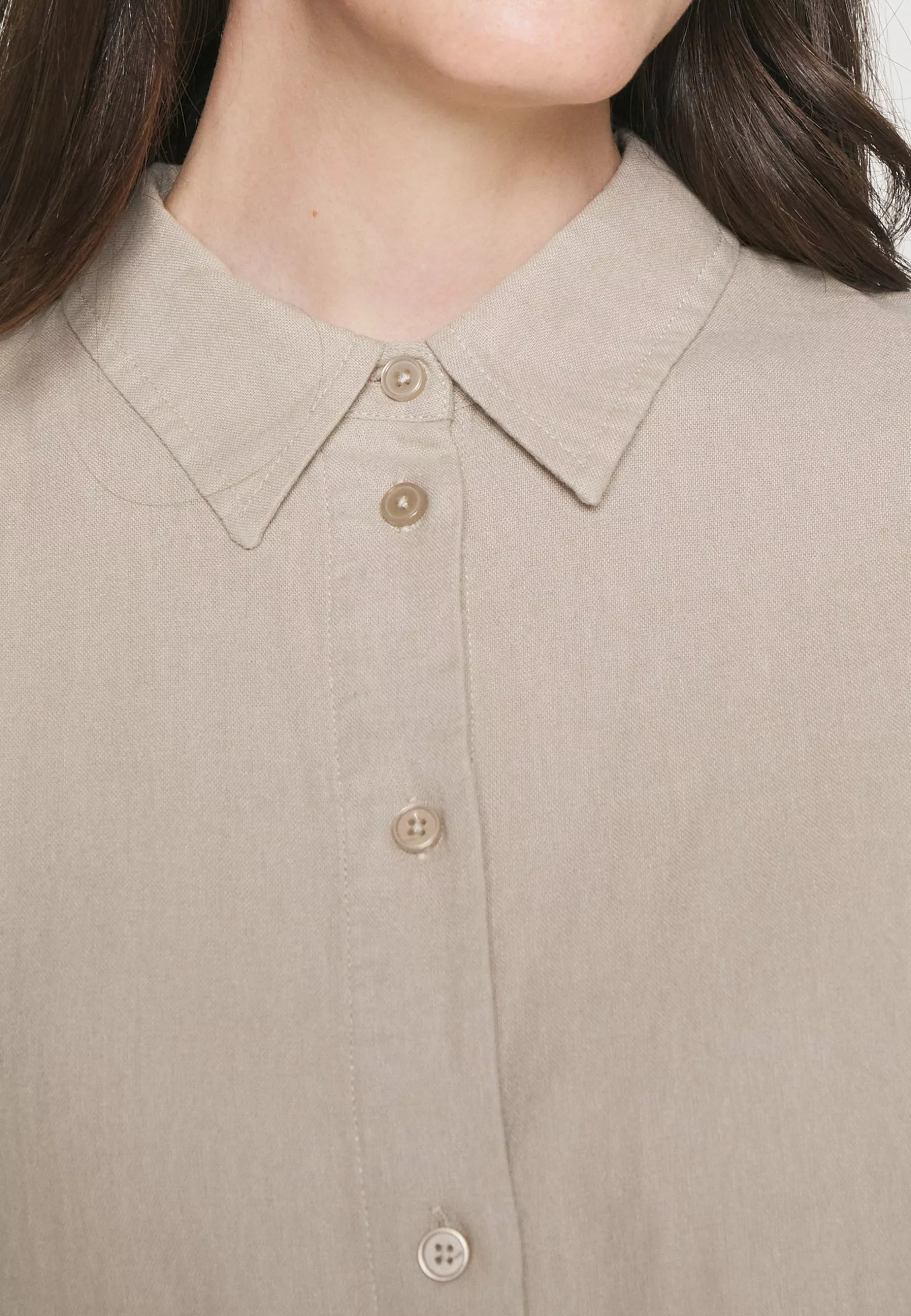 Linaja - Jurk - Plaza Taupe Minimum Linaja - Jurk - Plaza Taupe -Minimum Winkel a1b0ba9caf654d649a04f904504a1fc2 scaled