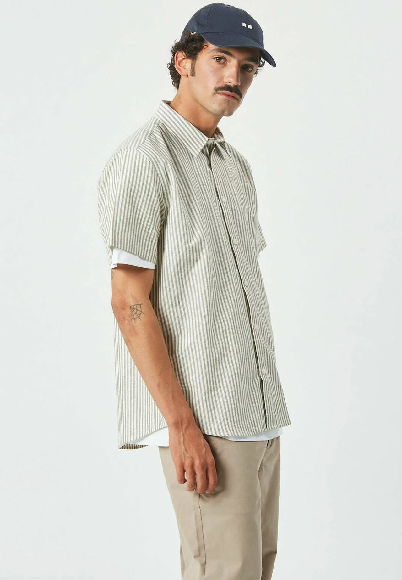 Eric - Overhemd - Beetle Minimum Eric - Overhemd - Beetle -Minimum Winkel a4b74586a3a54f82a18278ac0cf6b646