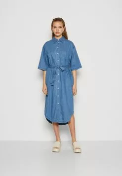 Minimum Kristinas - Spijkerjurk - Light Blue