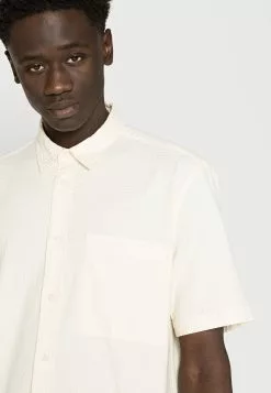 Minimum Natheo - Overhemd - White Asparagus -Minimum Winkel b0a9dc6a99484114a9146509150eabf1