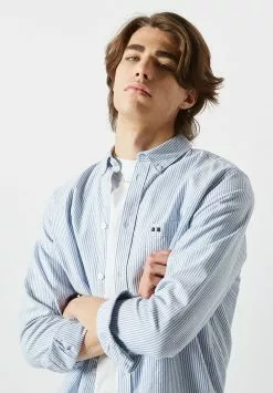 Minimum Harvard- Overhemd - Navy Blazer -Minimum Winkel c7fdf9ae4e04409a938ccce9d0ced5e8