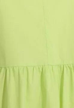 Minimum Viljane- Jurk - Lettuce Green -Minimum Winkel d3effa3259bc403092e0b35cae381740