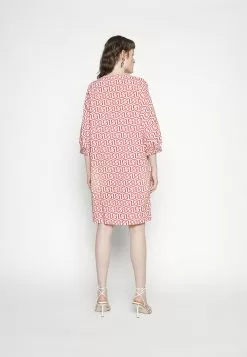 Minimum Mais - Jurk - Mineral Red 5 Minimum Mais - Jurk - Mineral Red -Minimum Winkel dccb009297c04a4db7294e1f9345f736