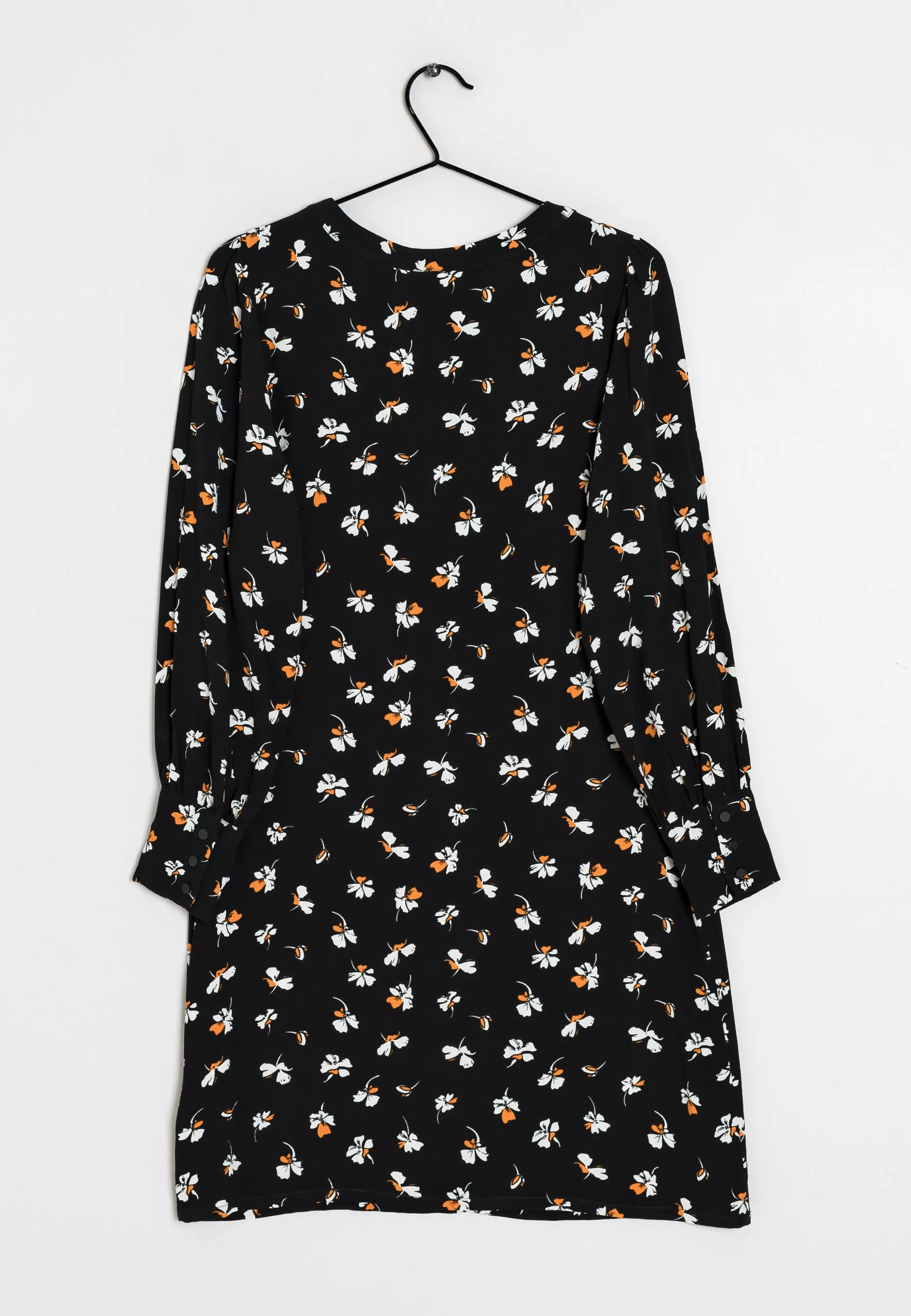 Jurk - Multi Colored Minimum Jurk - Multi Colored -Minimum Winkel de03b7591f004af6a14db47611548783 scaled