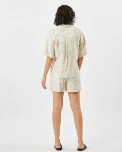 Minimum Shorts Loosefit Bandplooibroek Locoa Dames Beige / Crème 6 Minimum Shorts Loosefit Bandplooibroek Locoa Dames Beige / Crème -Minimum Winkel f87d52c94006dc0eaa32aee52d18bd78