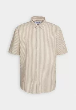 Minimum Eric - Overhemd - Clove 5 Minimum Eric - Overhemd - Clove -Minimum Winkel fe3b6adb68974458b6fb6a46b2ec36b5