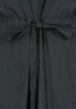 Minimum Strulli - Jurk - Black -Minimum Winkel ffc31565bdfe415da7b30c188c838b54